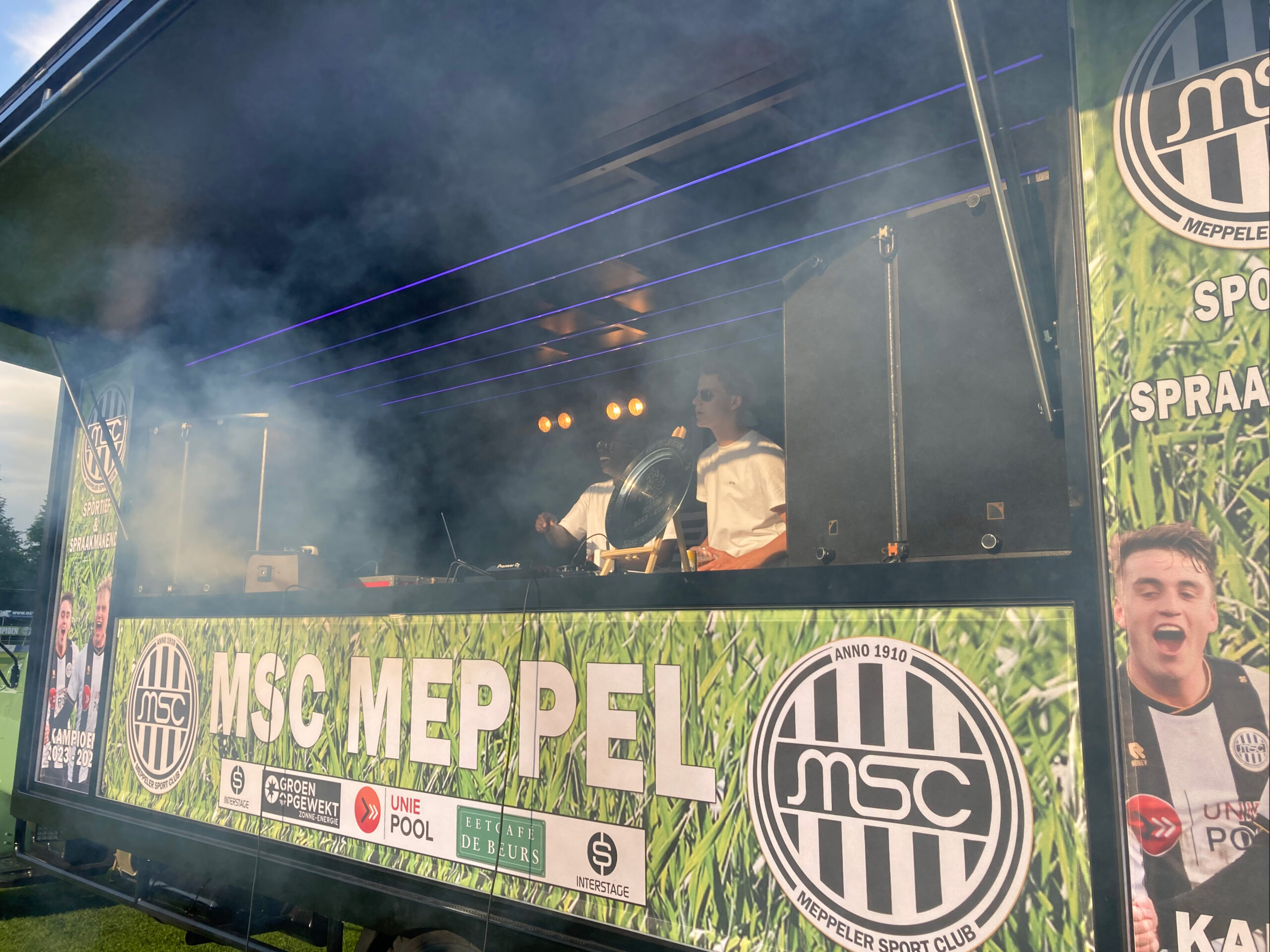 specials 1 (gecropt voor carousel)